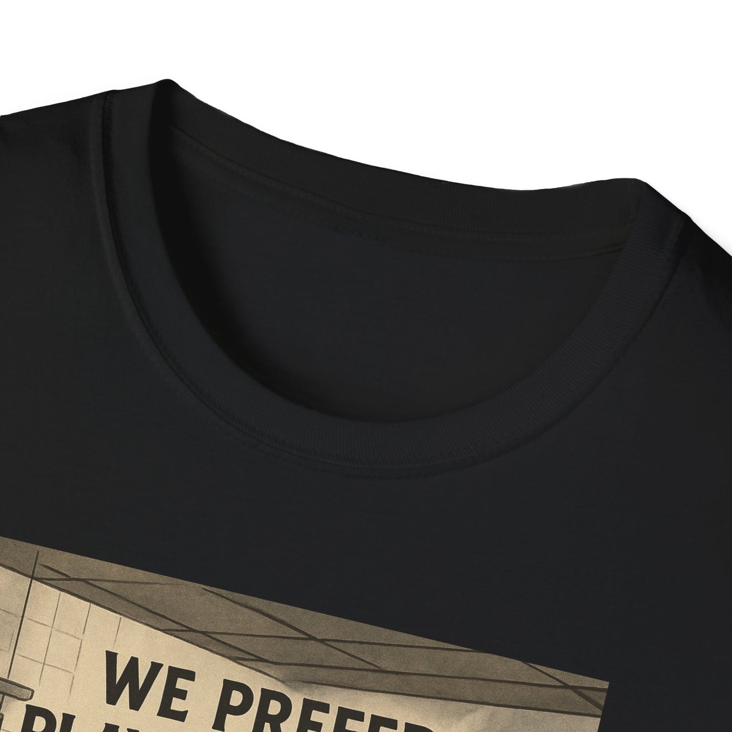 Thanksgiving Poker Playing Turkeys Unisex T-Shirt - Funny Thanksgiving Apparel