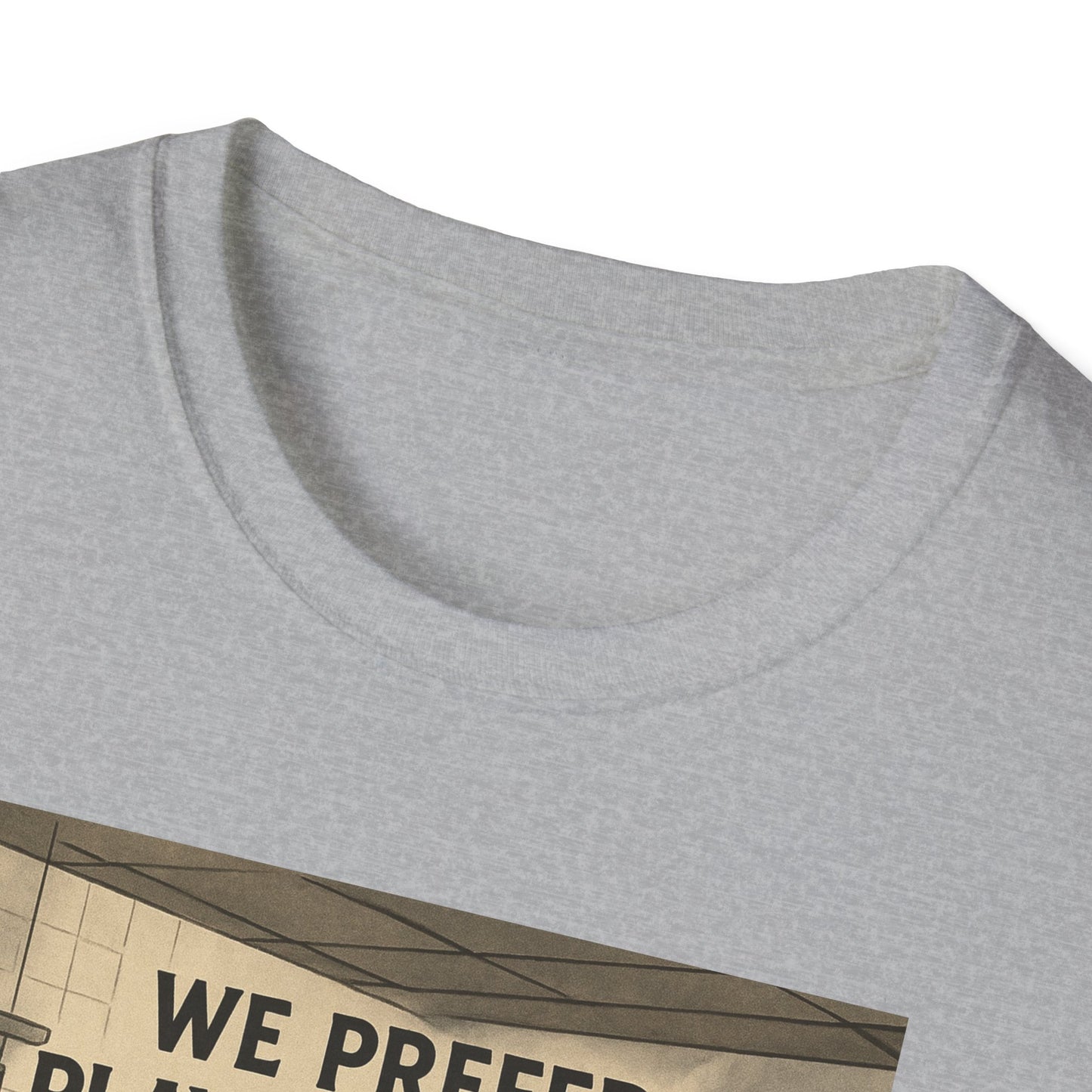 Thanksgiving Poker Playing Turkeys Unisex T-Shirt - Funny Thanksgiving Apparel